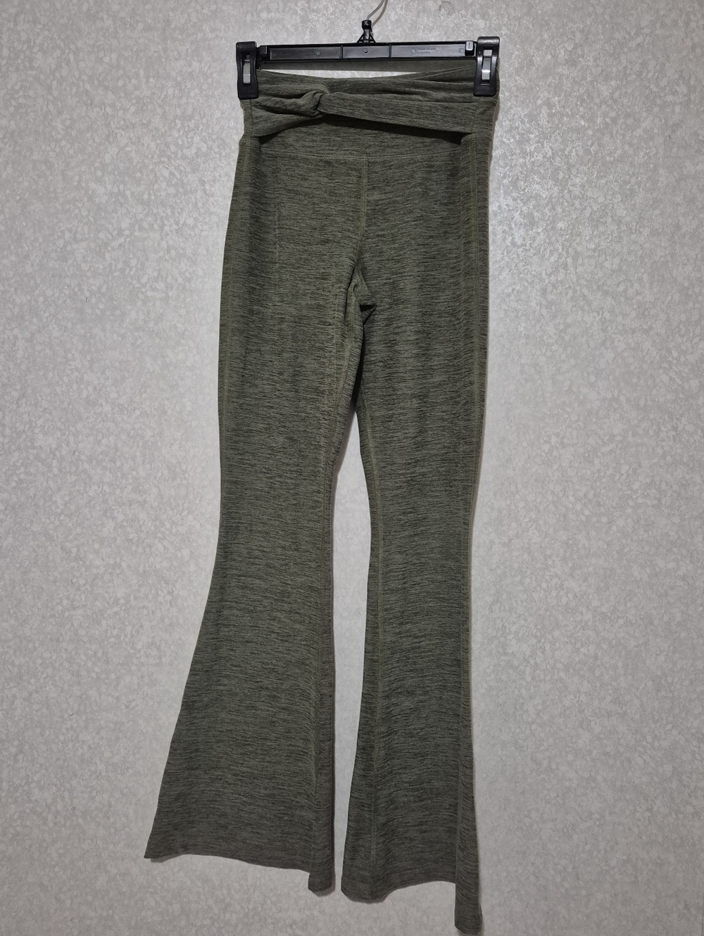 Sincerely Jules Active Olive Green Flare Knit Leggings...size:S